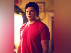 
      
      Tom Welling to star in new action-thriller 'Deep Six'
      
      