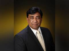 
      
      Sanjeev Chitre launches new guide book for start-ups
      
      