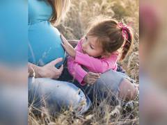 
    Viral infection during pregnancy affects mother care behaviour
    