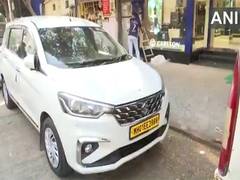 
      
      Man arrested for using fake number plate to dodge car loan
      
      
