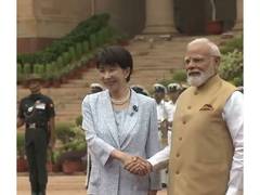 
      
      Japanese PM Sanae Takaichi accorded formal welcome at Rashtrapti Bhavan
      
      