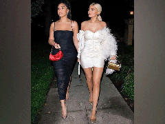 
      
      Jordyn Woods claps back at rumours that Kylie Jenner...
      
      
