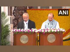 
      
      Satish Chandra Sharma takes oath as Delhi HC Chief Justice
      
      