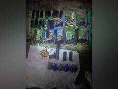 
      
      Police recover 10 pistols, 5 grenades, ammunition in Kupwara
      
      