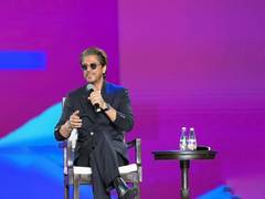 
      
      SRK reflects on 30 years of 'Dilwale Dulhania Le Jayenge'
      
      