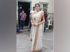 
      
      Nora Fatehi expresses desire to star in her idol Madhuri...
      
      