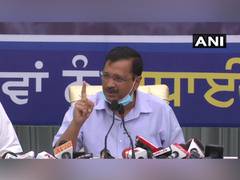 
      
      AAP says convoy attacked in Gujarat, blames BJP
      
      