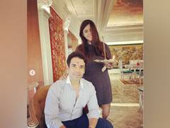 
      
      Tusshar Kapoor turns 45, sister Ekta Kapoor wishes him happy...
      
      