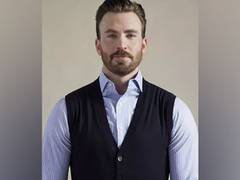 
      
      Chris Evans to star opposite Dwayne Johnson in holiday...
      
      