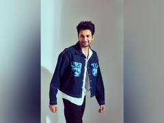 
      
      Rohit Saraf turns 25, celebrates birthday with family in Delhi 
      
      