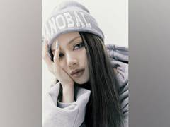 
      
      BLACKPINK's Lisa ranks US Billboard 'Hot 100' chart for 2...
      
      