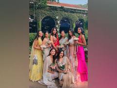 
      
      Alia Bhatt looks drop-dead gorgeous at friend's wedding
      
      