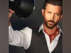 
      
      I take experiences from my own life to perform on camera:...
      
      