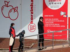 
      
      Uzbekistan to end mandatory COVID-19 testing at border checkpoints
      
      