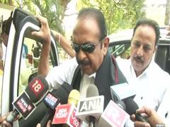 
      
      Periyar's glory can't be dimmed by vandalising his statue: Vaiko
      
      