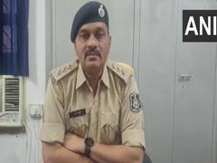 
      
      Girl goes missing from Avantika express, found with lover 
      
      