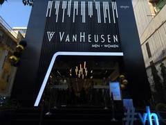 
      
      Van Heusen launches its largest store in Mumbai on Linking...
      
      