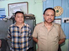 
      
      Two officials held in timber smuggling case WB's Siliguri 
      
      
