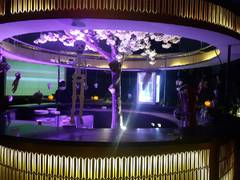
      
      India-NZ T20 World Cup clash: Delhi cafe offers discounts,...
      
      