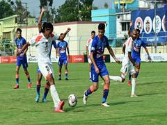 
      
      RoundGlass Punjab enter top four after defeating Indian Arrows 
      
      