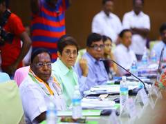 
      
      Week after drama, Narayanasamy and Bedi meet to discuss...
      
      