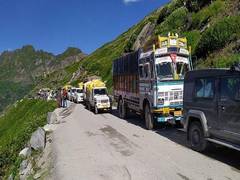 
      
      Fresh landslide blocks Manali-Keylong highway
      
      