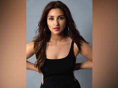 
      
       Parineeti Chopra is in love with her new 'pad'
      
      