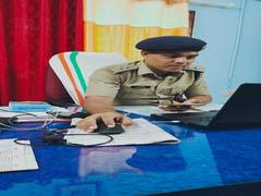
      
      IPS officer pens down poem for migrant workers during lockdown
      
      
