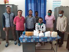 
      
      2 arrested, cocaine seized from West Bengal's Siliguri hotel
      
      