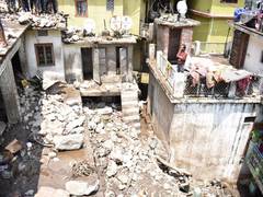 
      
      Chamoli Cloud burst: Several Shops, houses buried under debris
      
      