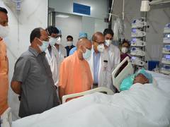 
      
      UP CM visits Kalyan Singh at Lucknow's SGPGI
      
      