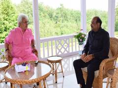 
      
      LS Speaker Om Birla meets J-K LG Manoj Sinha
      
      