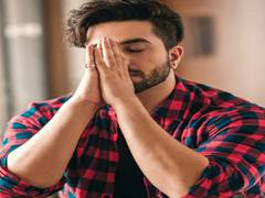 
      
      Aly Goni left heartbroken after seeing Shehnaaz's condition 
      
      
