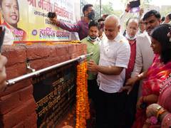 
      
      Delhi: 2 roads in Patparganj named after two famous...
      
      