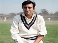 
      
      Soha Ali Khan remembers father Mansoor Ali Khan Pataudi on...
      
      