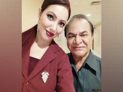 
      
      Munmun Dutta pays tribute to her late co-star Ghanshyam Nayak 
      
      
