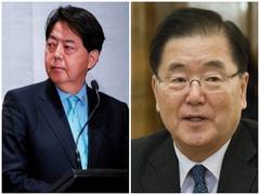 
      
      Japanese, South Korean Foreign Ministers hold phone talks
      
      