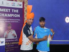 
      
      Paralympics medallist Singhraj takes 'Meet The Champions' to J-K
      
      