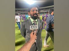 
      
      Various government officials unveil APL teams' jerseys
      
      