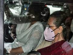 
      
      Congress interim president Sonia Gandhi appears before ED
      
      