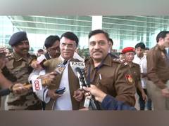 
      
      SC directs court to grant interim bail to Pawan Khera
      
      