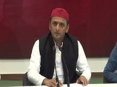 
      
      Akhilesh Yadav meets family of Unnao rape victim who had set...
      
      