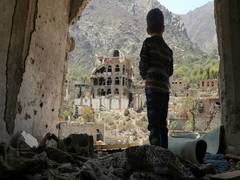 
      
      Yemen's Houthis welcome release of 200 prisoners by Saudi-led...
      
      