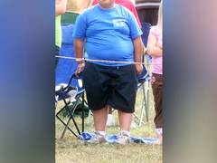 
    Disadvantaged neighbourhood kids more likely to be obese as adults: Study
    