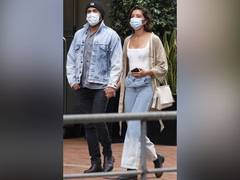 
      
      Zac Efron spotted holding hands with rumoured girlfriend
      
      