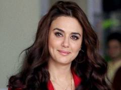 
      
      Preity Zinta all praise for 'Raees' and...
      
      