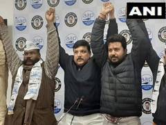 
      
      BSP candidate in Delhi Assembly election joins AAP
      
      