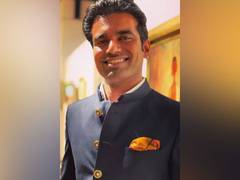 
      
      IAS officer Abhishek Singh, Badshah's new song  'Slow Slow'...
      
      