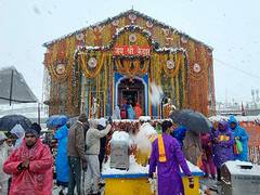
      
      Congress raises question over gold plating of Kedarnath Temple
      
      