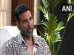 
      
      Akshay credits PM Modi for expanding Indian film industry's reach
      
      